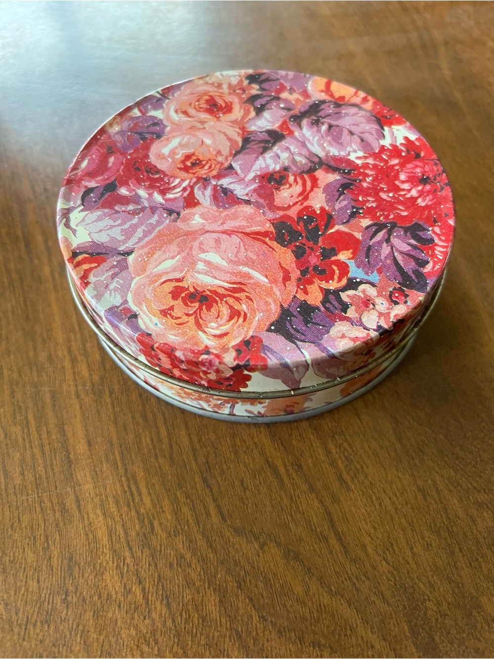 Floral Round Decorative Tin — Red & Pink coasters